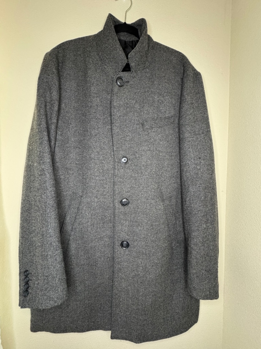 Express Mens Herringbone tweed Overcoat Gray Wool Blend Size XL NWOT